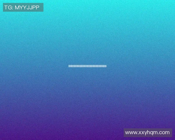 足球巨星挑战拳击赛场展现全新竞技魅力与运动精神的碰撞