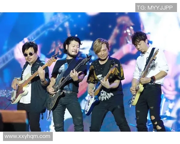 香港足球明星队在湖州激情献唱展现运动与音乐的完美融合